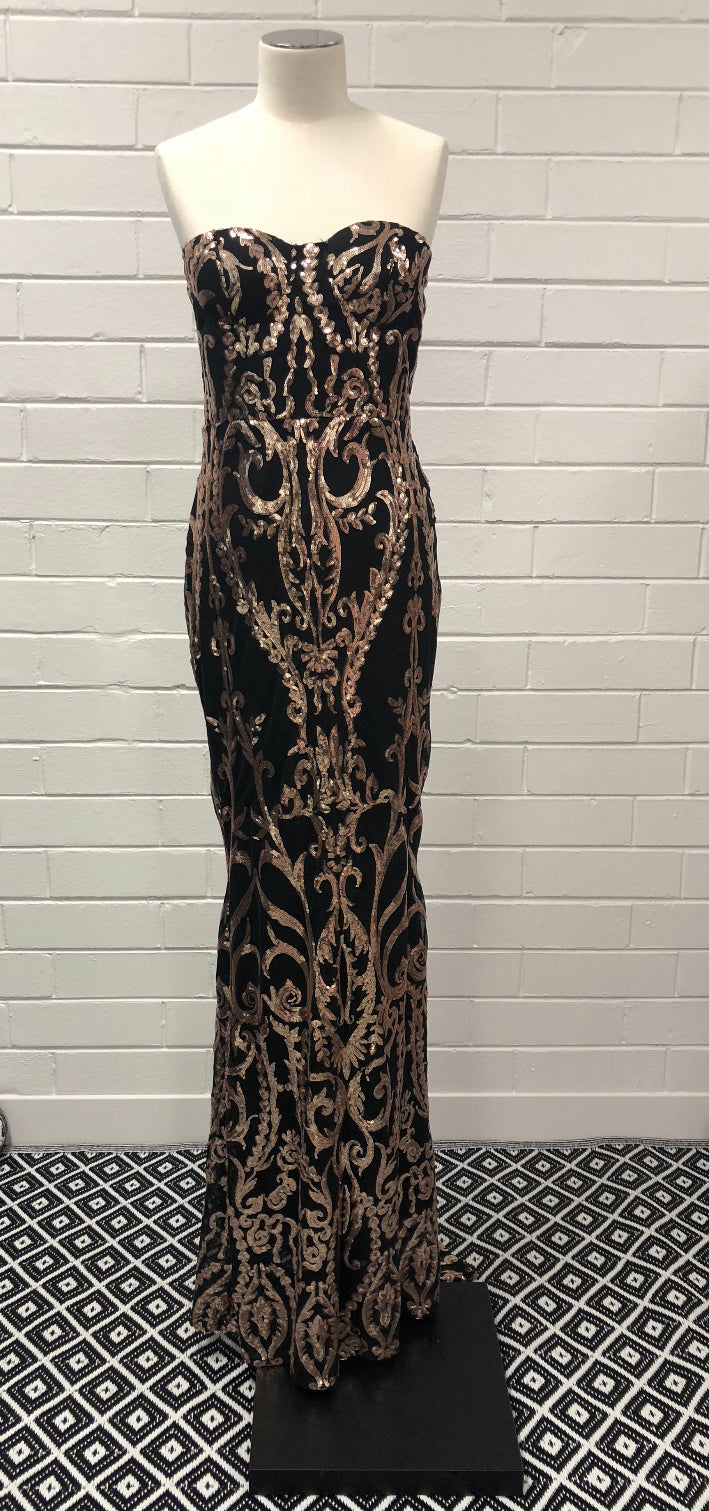 Black and Gold Sequin Strapless Sweetheart – Runway Regime